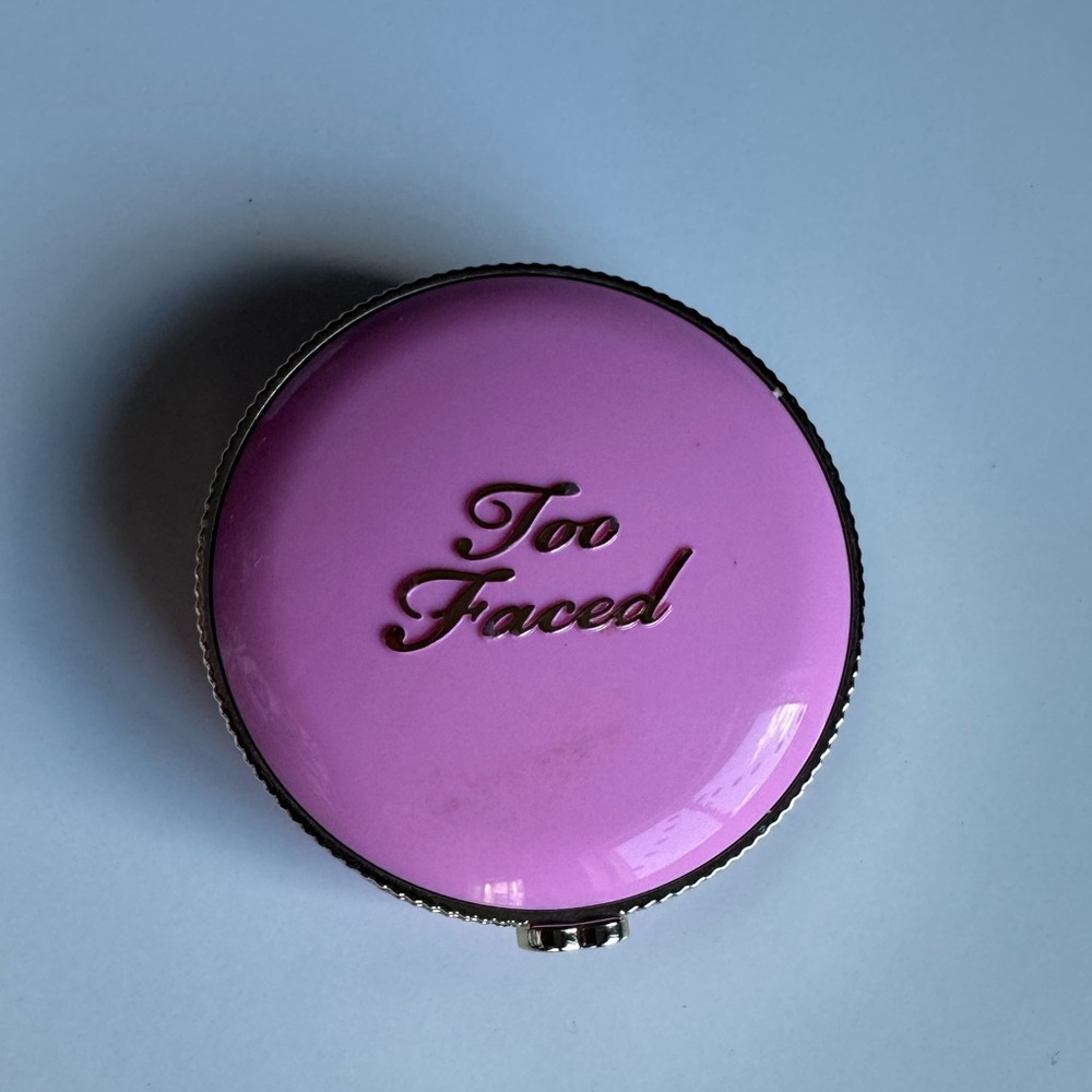 Too Faced blush